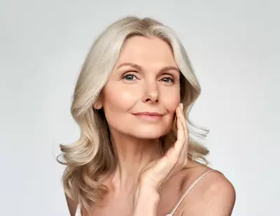 Booster son collagene avec des gestes simples et une routine beaute adaptee