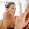Booster son collagene avec des gestes simples et une routine beaute adaptee