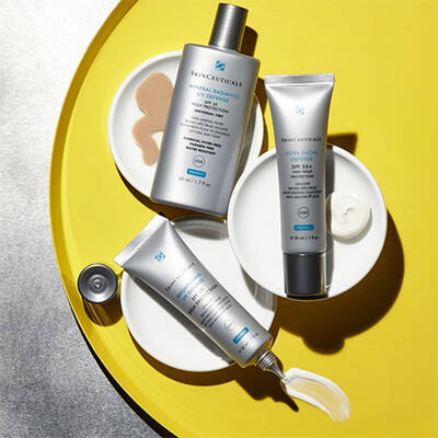 Bien choisir sa
                protection solaire quotidienne SkinCeuticals pour proteger votre peau des rayons UV.
