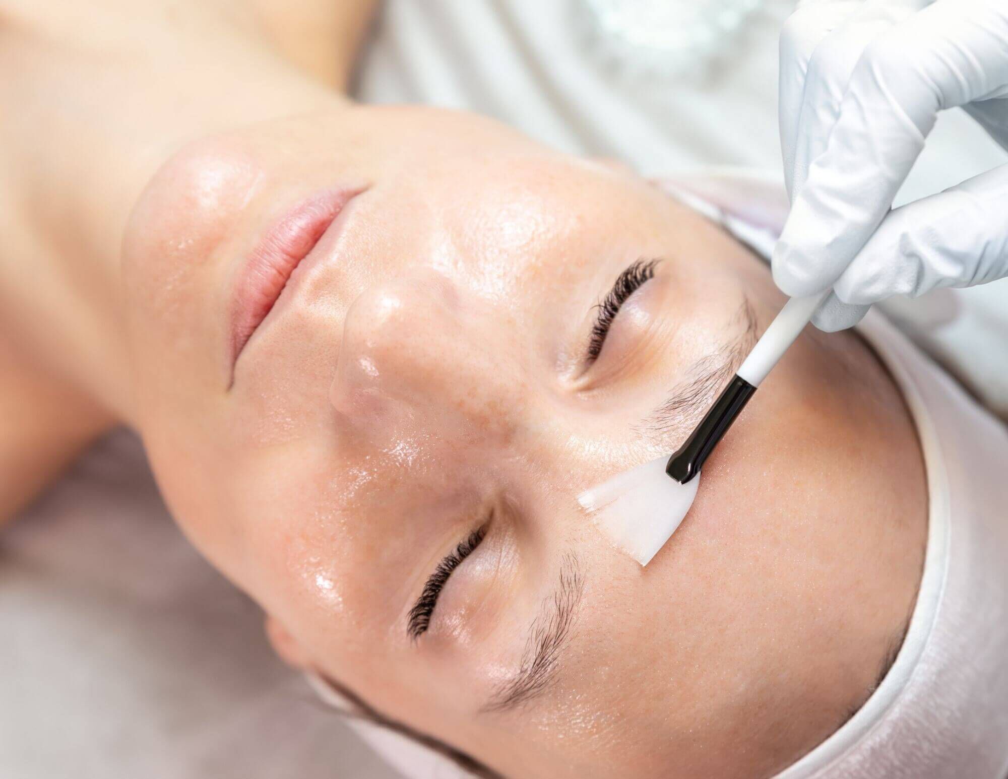Booster son collagene avec des gestes simples et une routine beaute adaptee